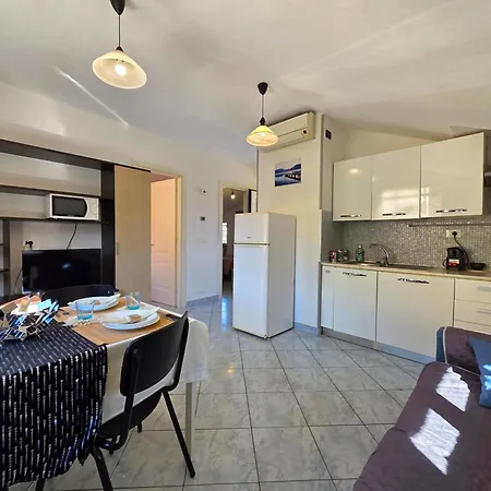 Апартаменты La Tua Al Mare Боргетто-Санто-Спирито